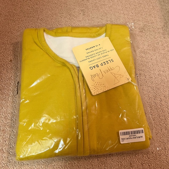 Copper pearl squirt sleeping bag - Picture 2 of 2